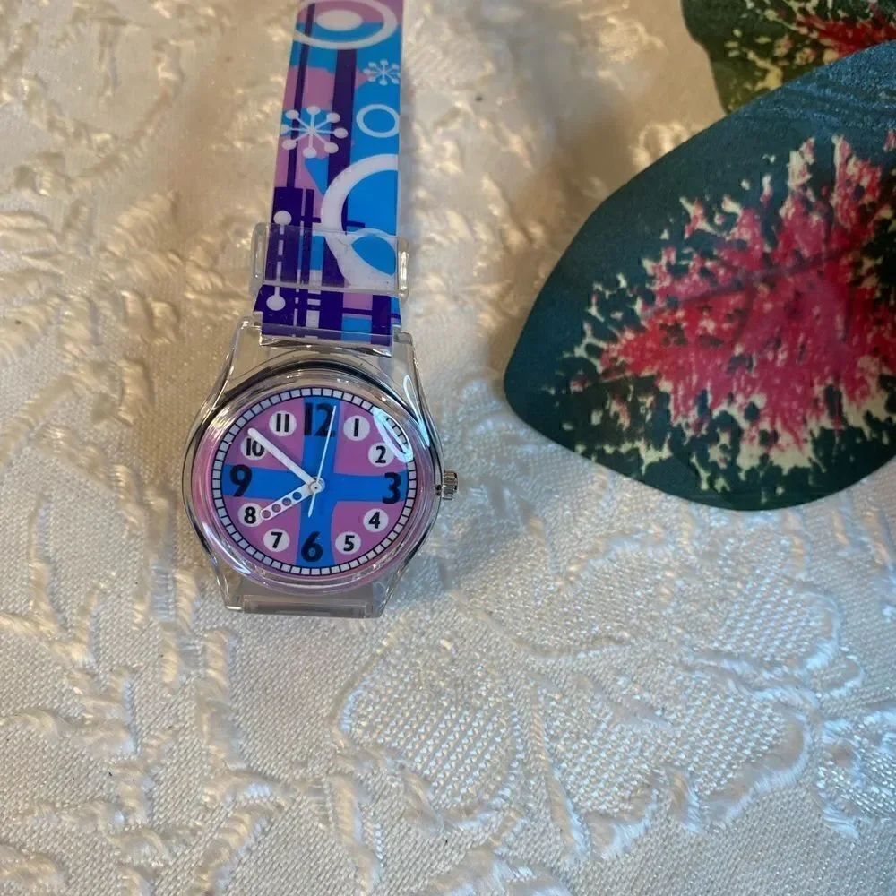 🛍Women’s Tonnier Stainless Steel Quartz Watch